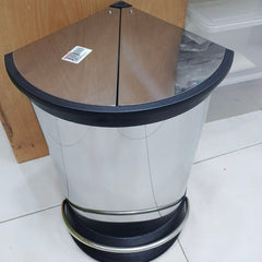 Triangle Trash Can, Butterfly Pedal Waste Bin, 12L Household Trash Solution, Stainless Steel Recycling Bins, Kitchen Bathroom Trash Collector