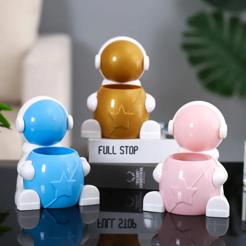 Astronaut Pen Holder, Multifunction Wall-mounted Shelf, Desktop Sundries Storage Box, Bedroom Bathroom Cosmetic Shelf