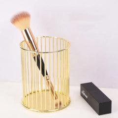 Wire Mesh Pen Holder, Metal Desktop Pen Holder, Round Stick Cylinder Pen Pencil, Makeup Brush Holder, Desktop Storage Box for Office Home, Metal Hollow Out Pen Holder for Desk, Desktop Accessories Wire Makeup Brush Holder