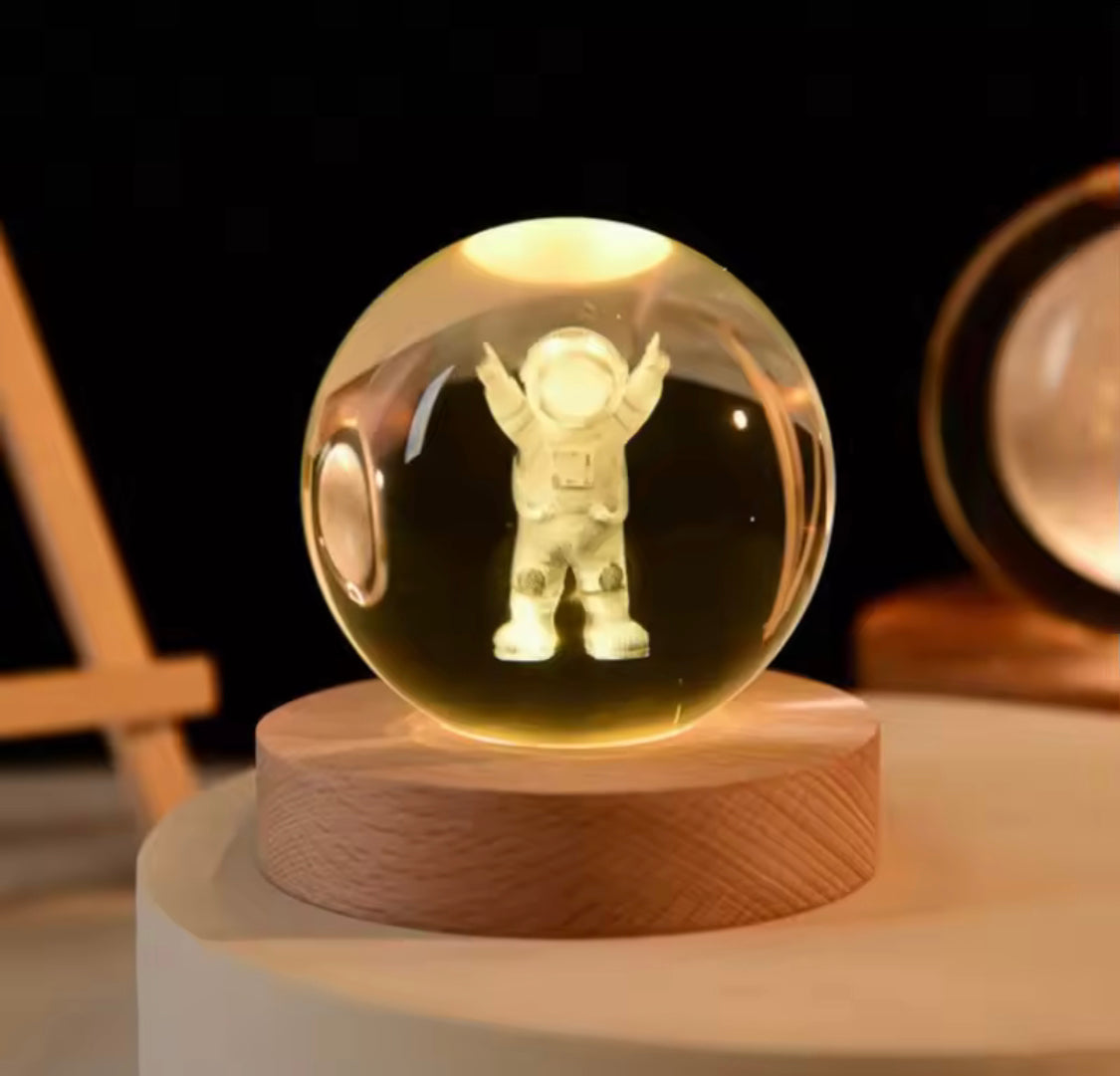 3D Crystal Ball Light, Glowing Planet Crystal Ball Lamp, Warm Bedside Light, Luminous Decor Atmosphere Light, Wood Base Fantasy Decor Crystal Ball, Universe Series Crystal Ball, LED Base Astronomy Night Light for Home Decor