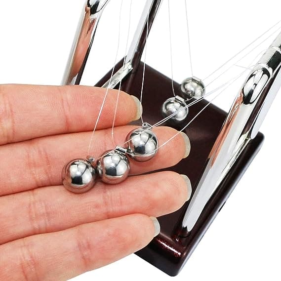 Newton Cradle Balance Steel Balls, 5 Balls Physics Science Pendulum Desk Toy, Home Decor Anti Stress Game Toy, Metal Pendulum Ball School Teaching Supplies, Steel Ball Balance Toy, Cool Office Decor and Tabletop Toys for Stress Relief