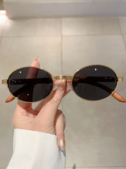 Shein - New Retro Oval Frame Fashion Glasses With Trendy Wood-Look