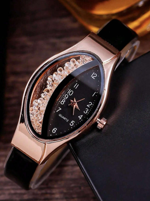 Shein - 1pc Men Watch Black PU Polyurethane Strap Fashion Rhinestone Decor Oval Dial Quartz Watch & 1pc Charm Bracelet