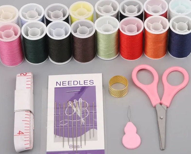 Portable Household Sewing Kit Box, Fabric Craft Needles Thread Scissor Set, Plastic Transparent Sewing Thread Storage, Multifunction PP Box Sewing Kit, Home & Travelling Sewing Accessories
