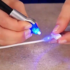 Quick Fix Liquid Glue Pen, UV Light Repair Tool, Plastic Liquid Welding Compound, Hand Held Glue Pen with LED Light,  Portable Fiberglass Leather Applicator